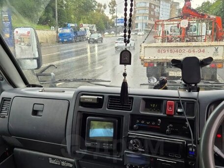 1999 Toyota Dyna, белый, 770000 рублей, вид 1