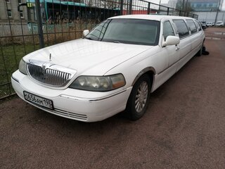 2004 Lincoln Town Car III Рестайлинг, белый, 420000 рублей, вид 1