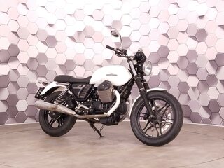 Moto Guzzi V 7