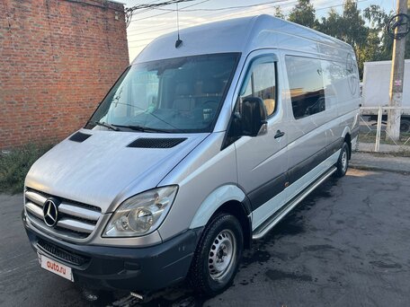 2011 Mercedes-Benz Sprinter, серебристый, 2400000 рублей, вид 3