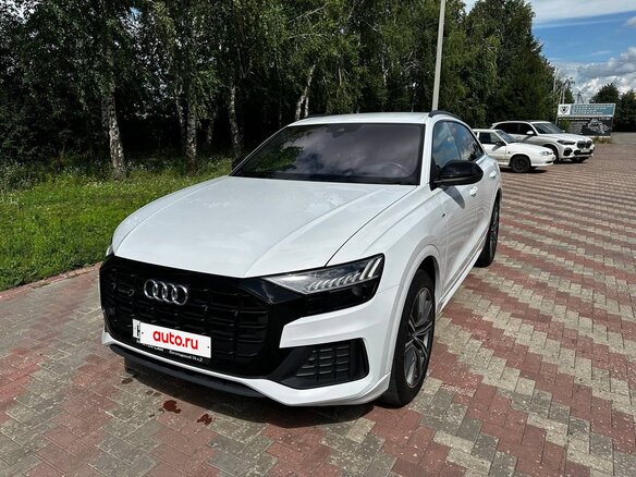 2021 Audi Q8 45 TDI I (4M), белый, 7099000 рублей - вид 8