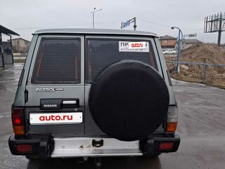 1991 Nissan Patrol IV (Y60), серый, 600000 рублей, вид 4