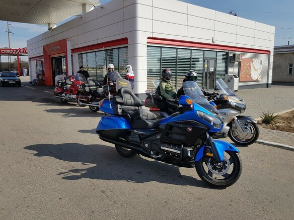 2017 Honda GL 1800 Gold Wing, синий, 3500000 рублей - вид 3