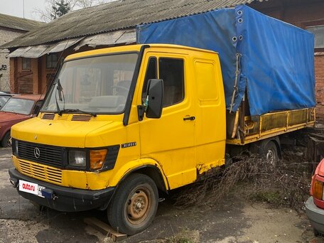 1993 Mercedes-Benz T1, жёлтый, 320000 рублей, вид 1