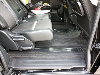 2018 Honda Stepwgn Spada V Рестайлинг, чёрный, 2370000 рублей, вид 5