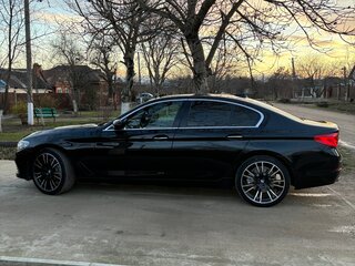 2017 BMW 5 серии 520d xDrive VII (G30/G31/G38), чёрный, 2850000 рублей, вид 5