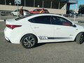2019 Hyundai Solaris II, белый, 1800000 рублей - вид 1