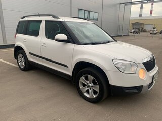 2013 Skoda Yeti I, белый, 1540000 рублей, вид 1