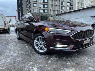2018 Ford Fusion (North America) II Рестайлинг, красный, 1600000 рублей, вид 4