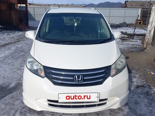 2010 Honda Freed I, белый, 1200000 рублей, вид 1