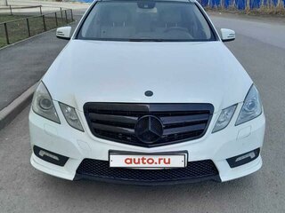 2011 Mercedes-Benz E-Класс 350 IV (W212, S212, C207), чёрный, 2000000 рублей, вид 1