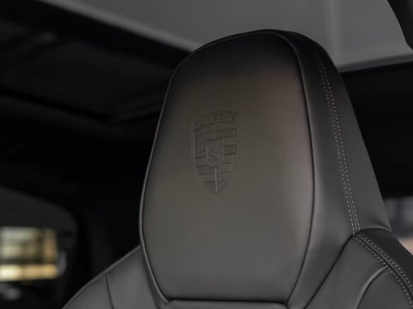 2026 Porsche Cayenne E-Hybrid Coupé III Рестайлинг, чёрный, 14990032 рублей - вид 9