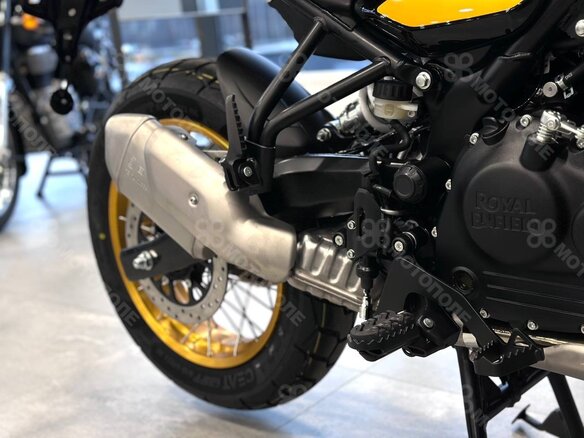 2025 Royal Enfield Himalayan, чёрный, 615000 рублей - вид 15
