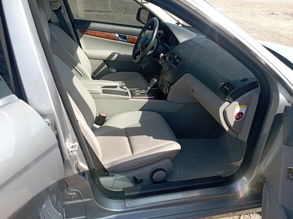 2007 Mercedes-Benz C-Класс 200 III (W204), серебристый, 2800000 рублей - вид 5