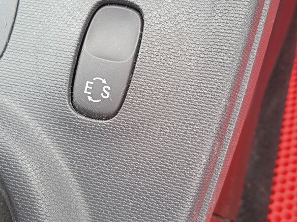 2015 Smart Forfour II, красный, 1050000 рублей - вид 30