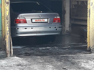 1999 BMW 5 серии 520i IV (E39), серебристый, 800000 рублей, вид 4