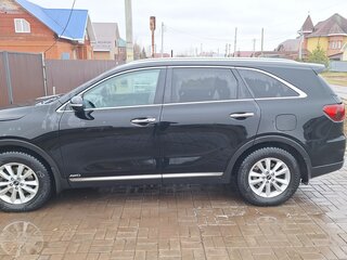 2018 Kia Sorento III Prime Рестайлинг, чёрный, 3050000 рублей, вид 2