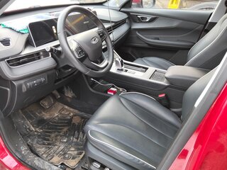 2025 Chery Tiggo 4 I Рестайлинг 2, красный, 1950000 рублей, вид 3