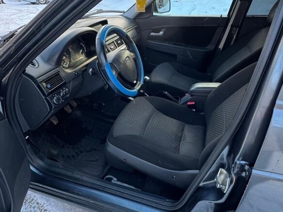 2013 Lada (ВАЗ) Priora I Рестайлинг, серебристый, 600000 рублей - вид 10