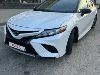 2018 Toyota Camry US Market VIII (XV70), белый, 2490000 рублей, вид 2