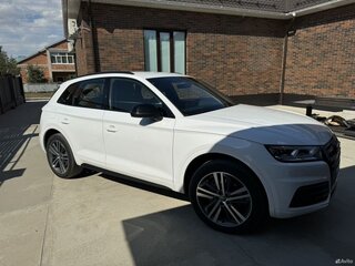 2018 Audi Q5 II (FY), белый, 3950000 рублей, вид 1