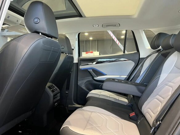 2026 Volkswagen Tayron II (China Market), чёрный, 4099000 рублей - вид 10
