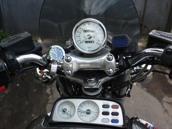 2001 Yamaha V-Max 1200, серый - вид 10