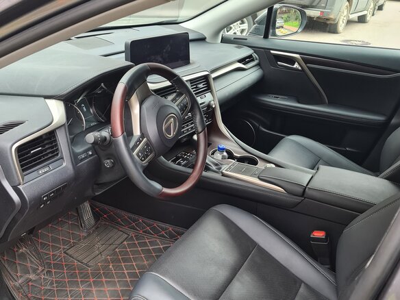 2020 Lexus RX 350 IV Рестайлинг, серый, 5200000 рублей - вид 4