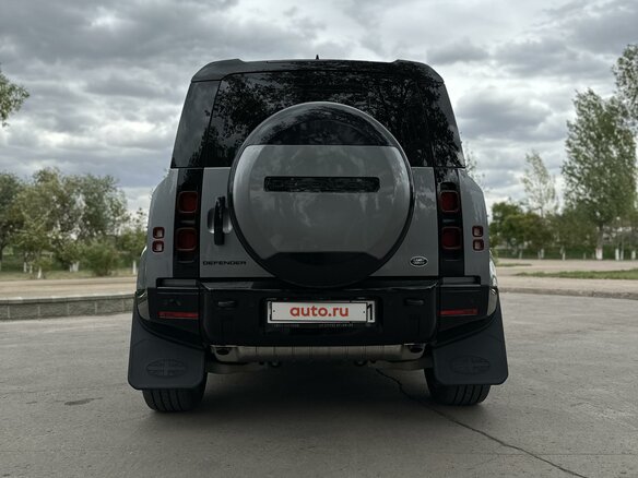2022 Land Rover Defender 110 II, серый, 9800000 рублей - вид 5