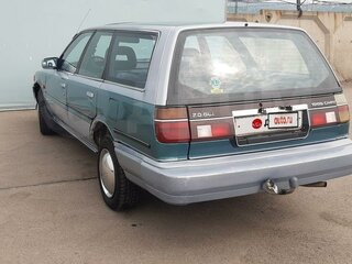 1987 Toyota Camry II (V20), голубой, 390000 рублей, вид 2