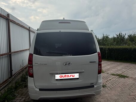 2019 Hyundai Grand Starex I Рестайлинг 2, белый, 4150000 рублей, вид 2