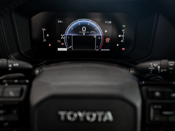 2025 Toyota Land Cruiser Prado 250 Series, белый - вид 26