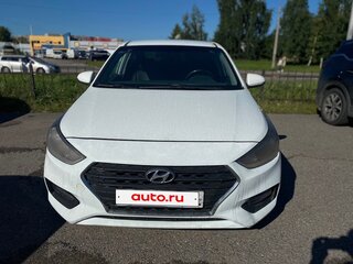 2018 Hyundai Solaris II, белый, 530000 рублей, вид 3