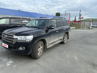 2016 Toyota Land Cruiser 200 Series Рестайлинг 2, чёрный, 6500000 рублей, вид 3
