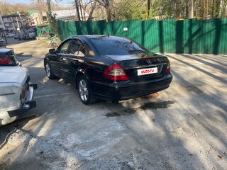 2007 Mercedes-Benz E-Класс 200 III (W211, S211) Рестайлинг, чёрный, 655000 рублей, вид 5