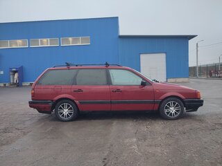 1992 Volkswagen Passat B3, красный, 105000 рублей, вид 1