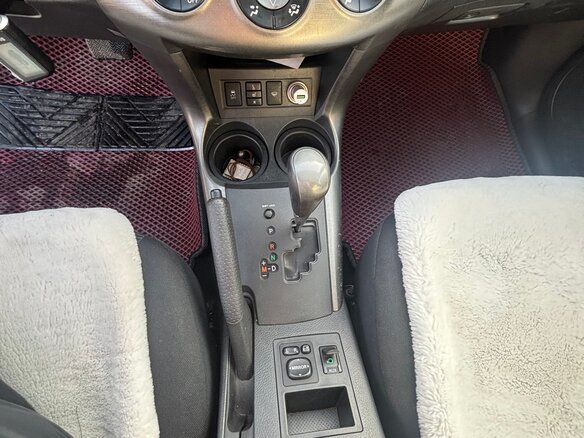 2010 Toyota RAV4 III (XA30) Рестайлинг, белый, 1900000 рублей - вид 8