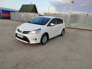 2013 Toyota Verso I Рестайлинг, белый, 1450000 рублей, вид 1