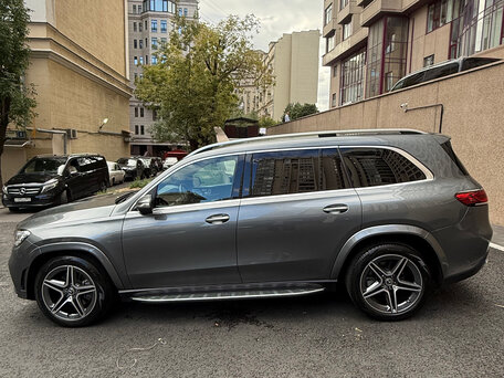 2020 Mercedes-Benz GLS 450 II (X167), серый, 7400000 рублей, вид 5