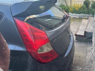 2011 Hyundai Solaris I, чёрный, 500000 рублей, вид 5