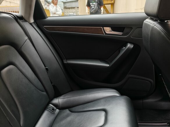 2015 Audi A4 IV (B8) Рестайлинг, коричневый, 1480000 рублей - вид 9
