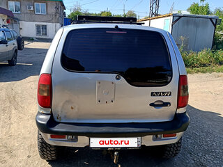 2004 Chevrolet Niva I, серебристый, 290000 рублей, вид 4