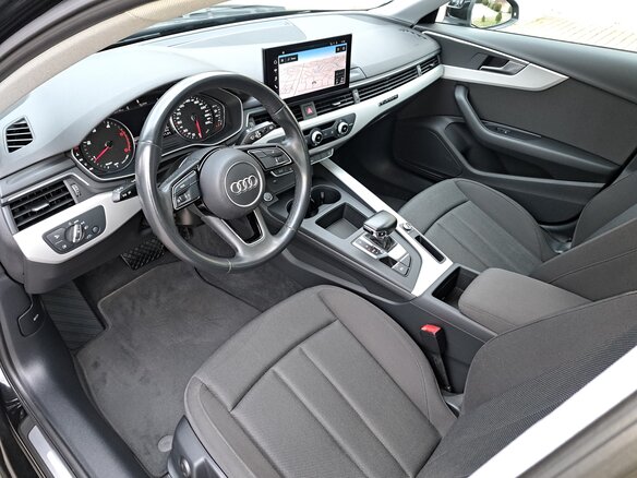 2021 Audi A4 30 TDI V (B9) Рестайлинг, чёрный, 2998000 рублей - вид 13