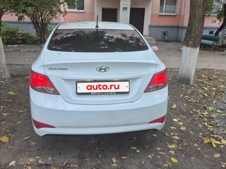 2016 Hyundai Solaris I Рестайлинг, белый, 1100000 рублей, вид 2