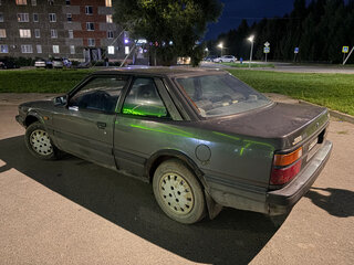 1985 Mazda 626 II (GC), серый, 70000 рублей, вид 5