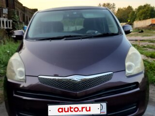 2010 Toyota Ractis I, коричневый, 850000 рублей, вид 3