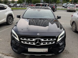 2019 Mercedes-Benz GLA 250 I (X156) Рестайлинг, чёрный, 3000000 рублей, вид 1