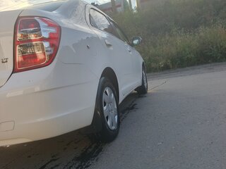 2013 Chevrolet Cobalt II, белый, 650000 рублей, вид 3