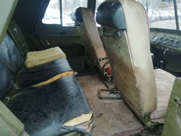1981 УАЗ 469 469, зелёный - вид 6