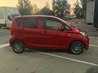 2018 Mitsubishi eK Wagon III Рестайлинг, красный, 750000 рублей, вид 4